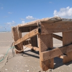 St. Peter Ording - Holzteil am Strand
