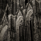 Dom Front